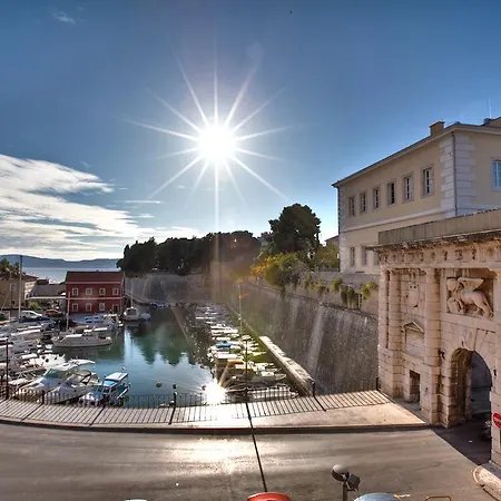Old Town Seafront Zadar Apartment Exterior photo